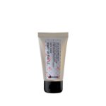 Davines This Is An Invisible Serum, Light Hold Anti-Frizz & Satiny Look - Soft Texture & Separation - Creates Casual "Undone" Styles, Travel Size, 1.69 Fl Oz - Image 2